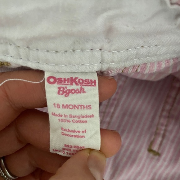 Cute pink jean overalls - 18 months - Picture 2 of 4